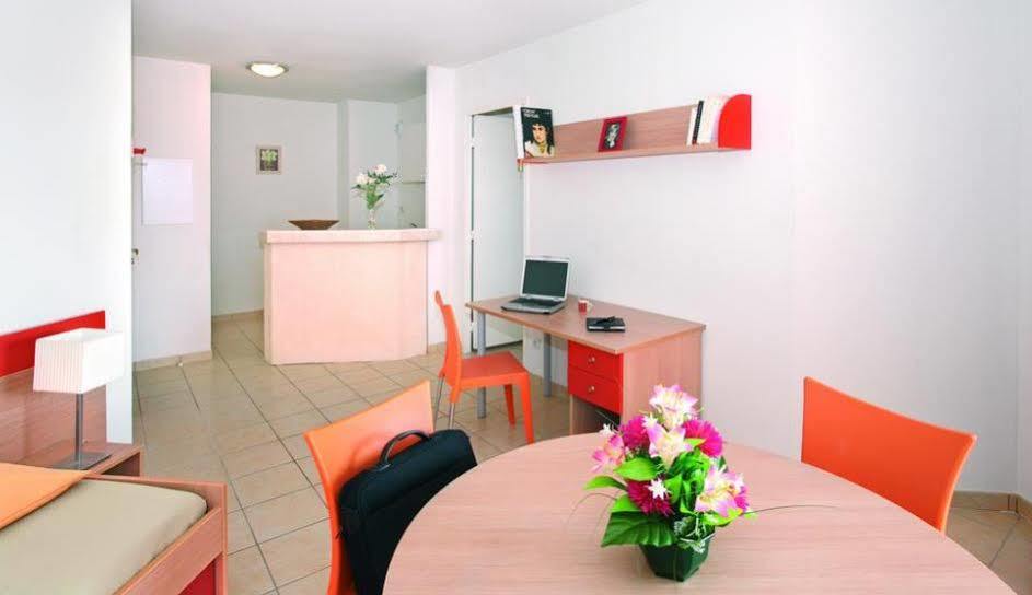 Appart'city Confort Centre Reims